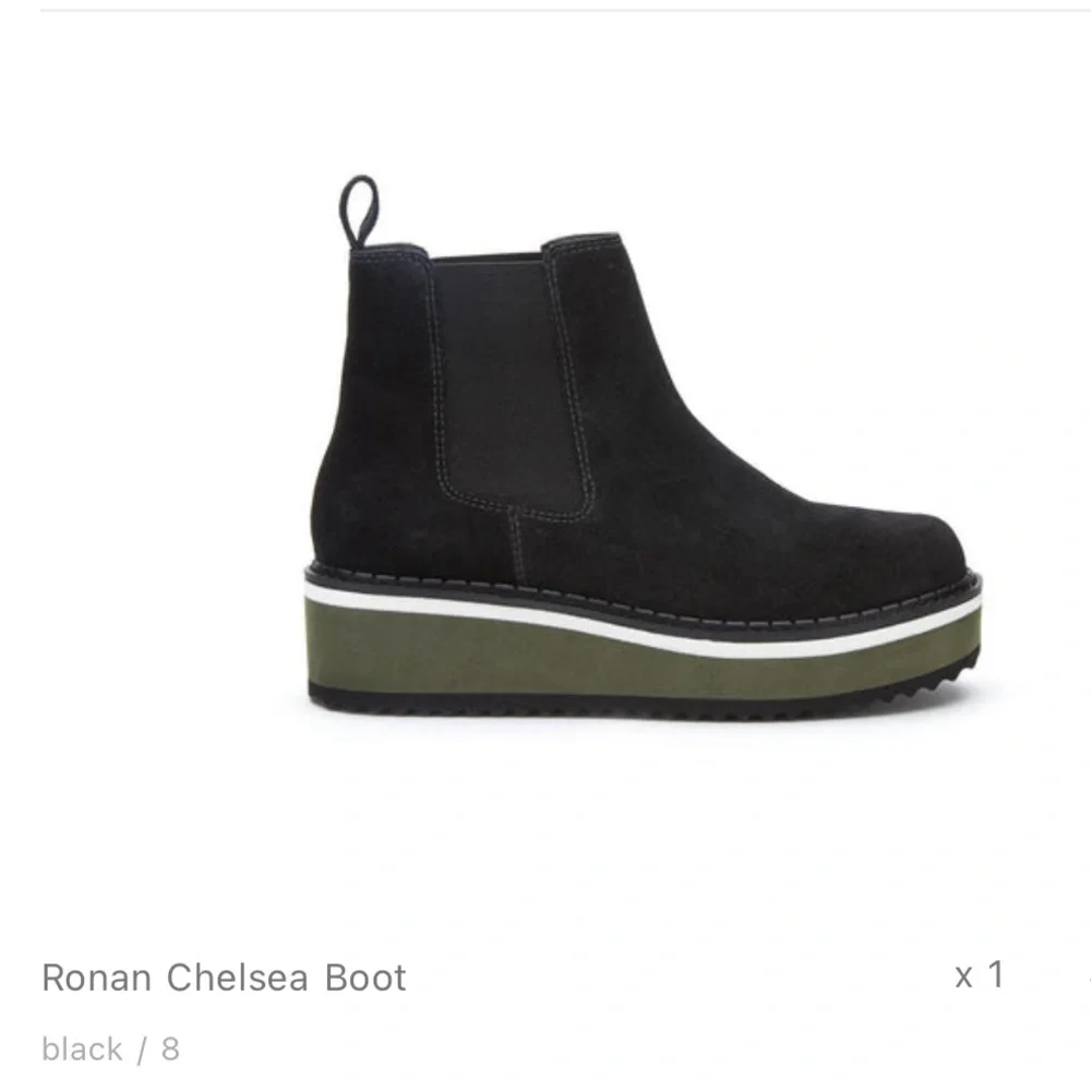 Matisse Ronan Chelsea Boots - Picture 5 of 5